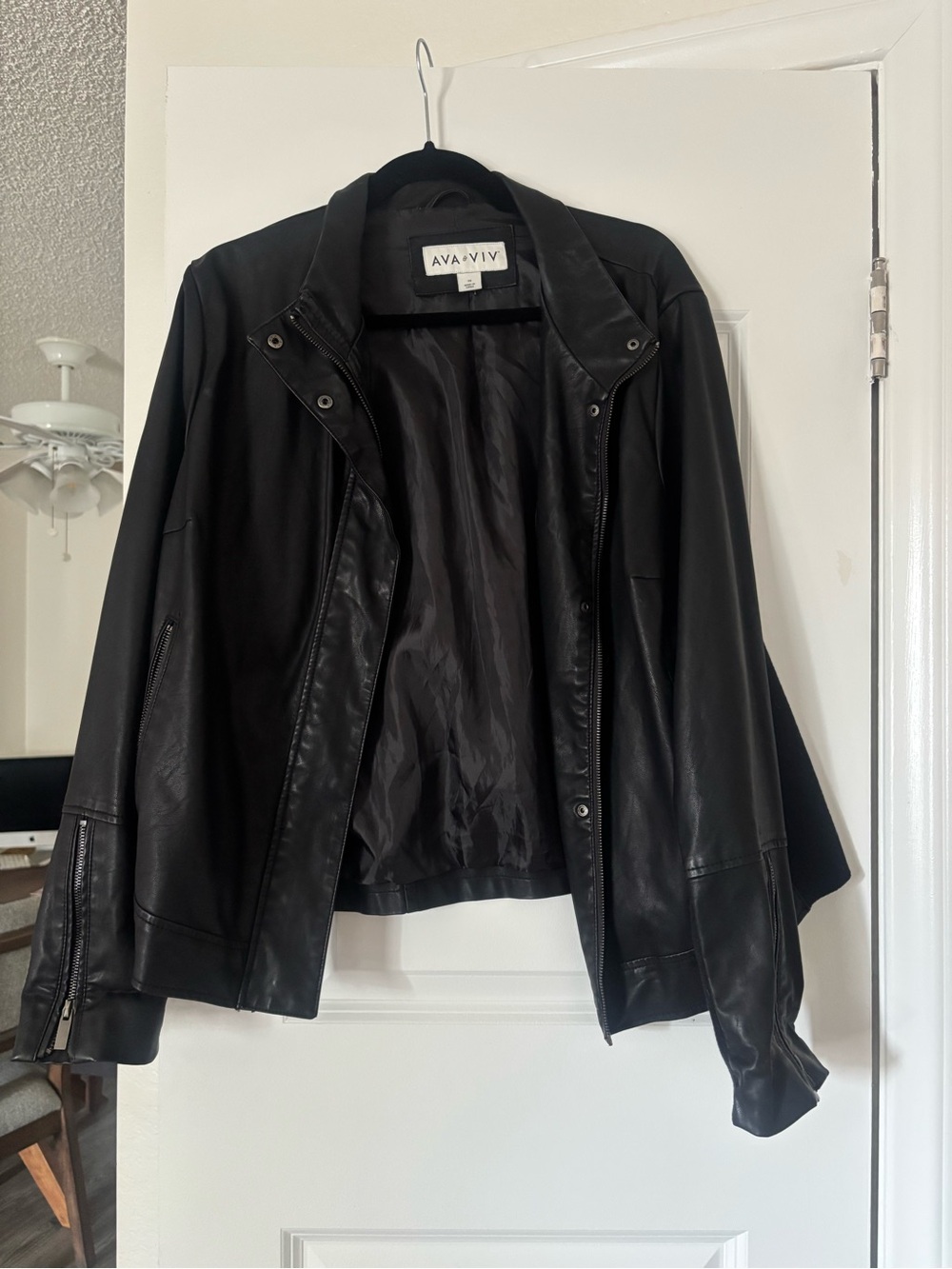 Ava & Viv Black Faux Leather Jacket Size 1X